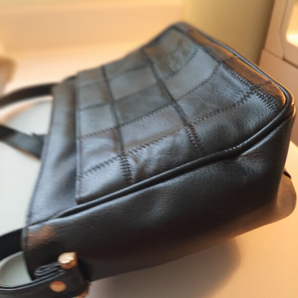 Brand New Black Designer Crossbody Bag - Picture 1 of 4